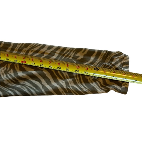 Rails Jasmine Dress Size L Safari Wild Cat Print Smocked Waist Tiered Bottom - Picture 5 of 10